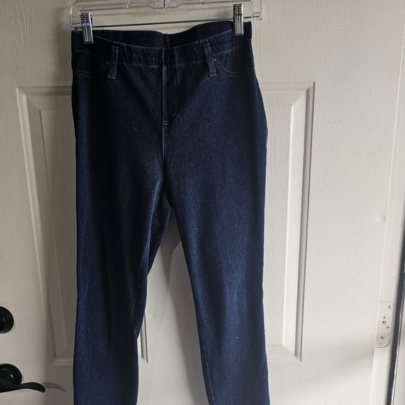 Time and Tru Denim - Jeggings bundle 2 pair
